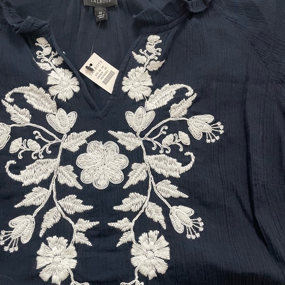 Talbots Navy Top Embroidered Gauze Ruffle Neck NWT Size XS - Picture 6 of 6